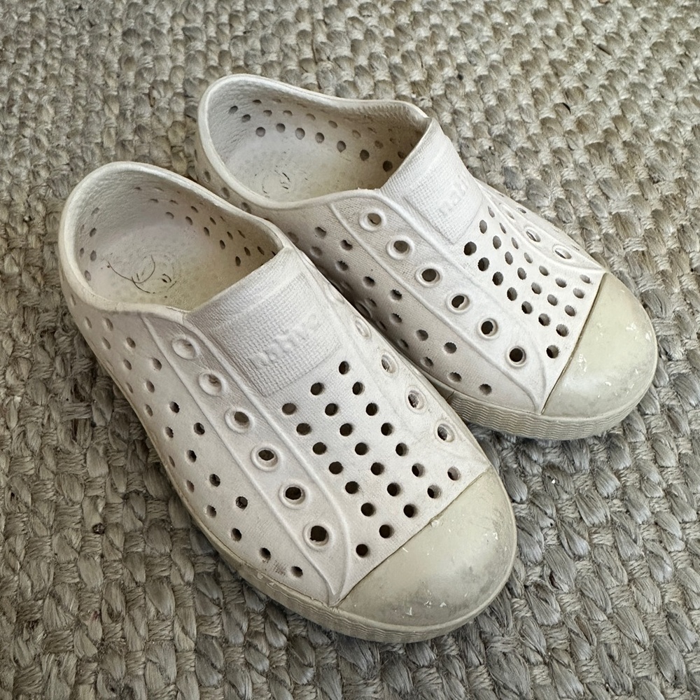Native Toddler Jefferson's Slip-On Water Shoes Sz C7 7